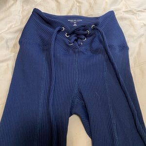 Year of ours lace up leggings